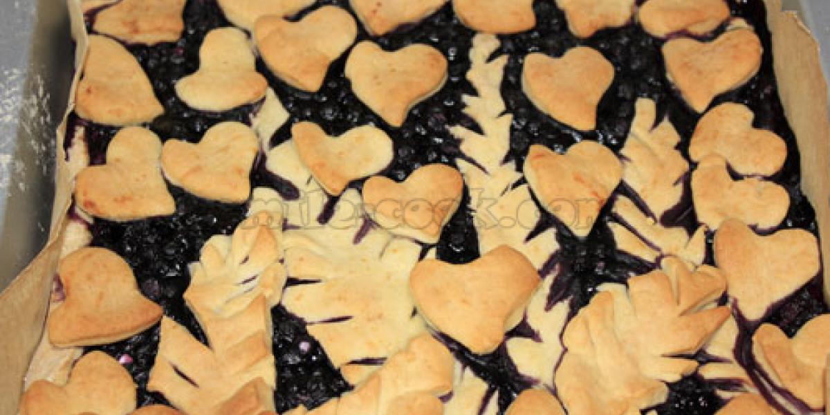 пиріг із сиром і чорницею пиріг із сиром і чорницею