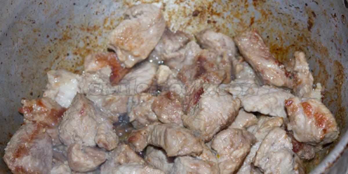 смажене м'ясо смажене м'ясо